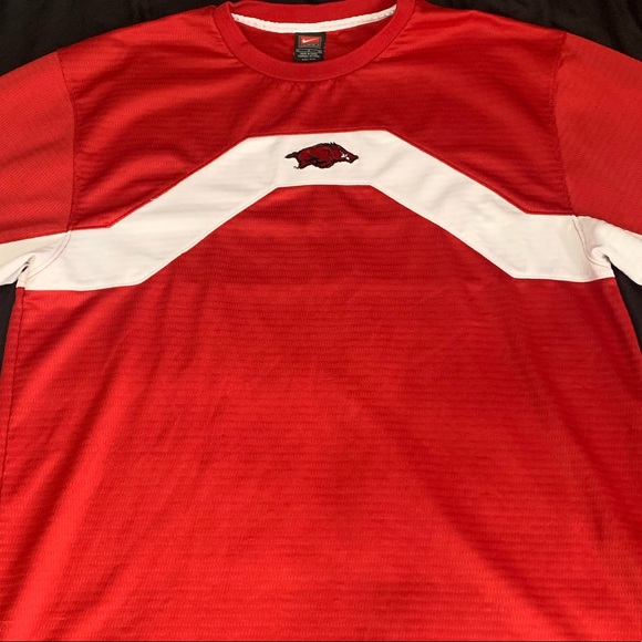Vintage Nike Mens Sz large Red Arkansas Pullover
sweater dri fit - Picture 1 of 8